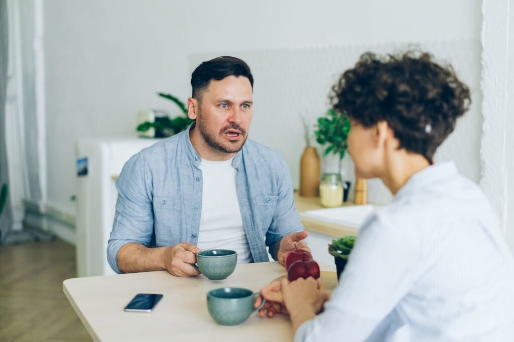 Discussion sincere dans la cuisine
